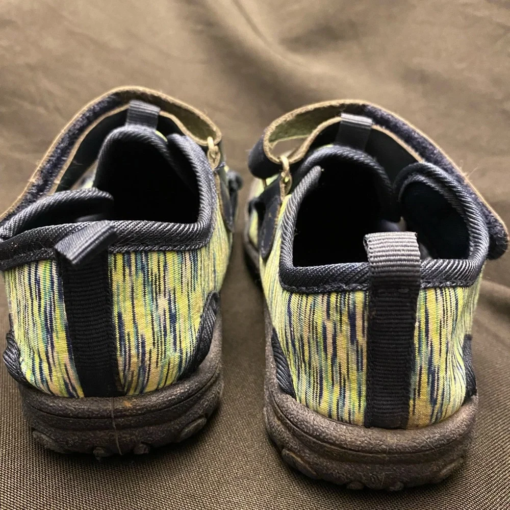 Kidgets blue green